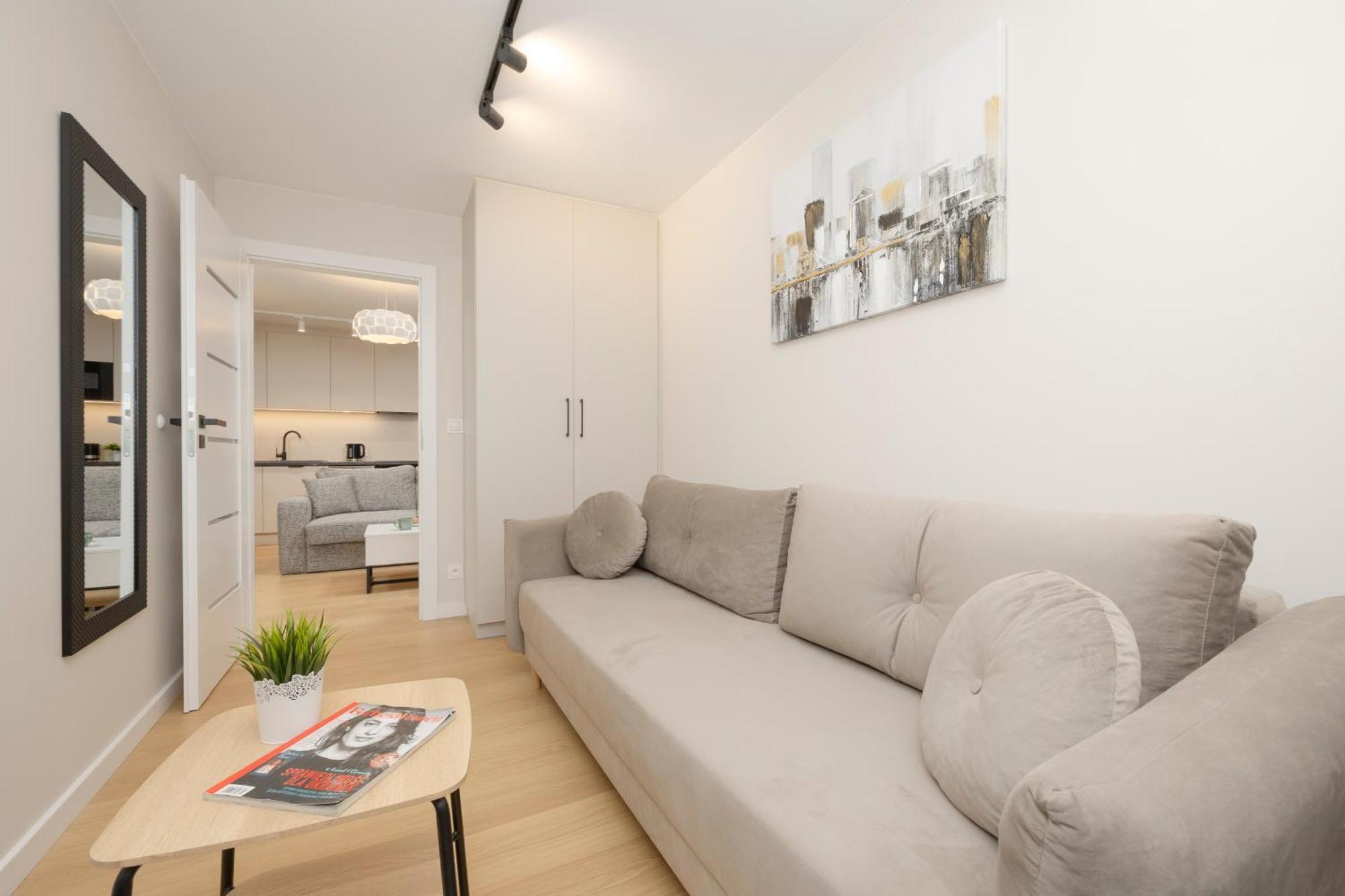 Comfortable Apartment Warsaw Wola & Balcony By Noclegi Renters エクステリア 写真